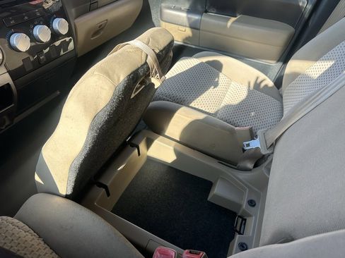 Used 2012 Toyota Tundra 4x4 Double Cab image 19