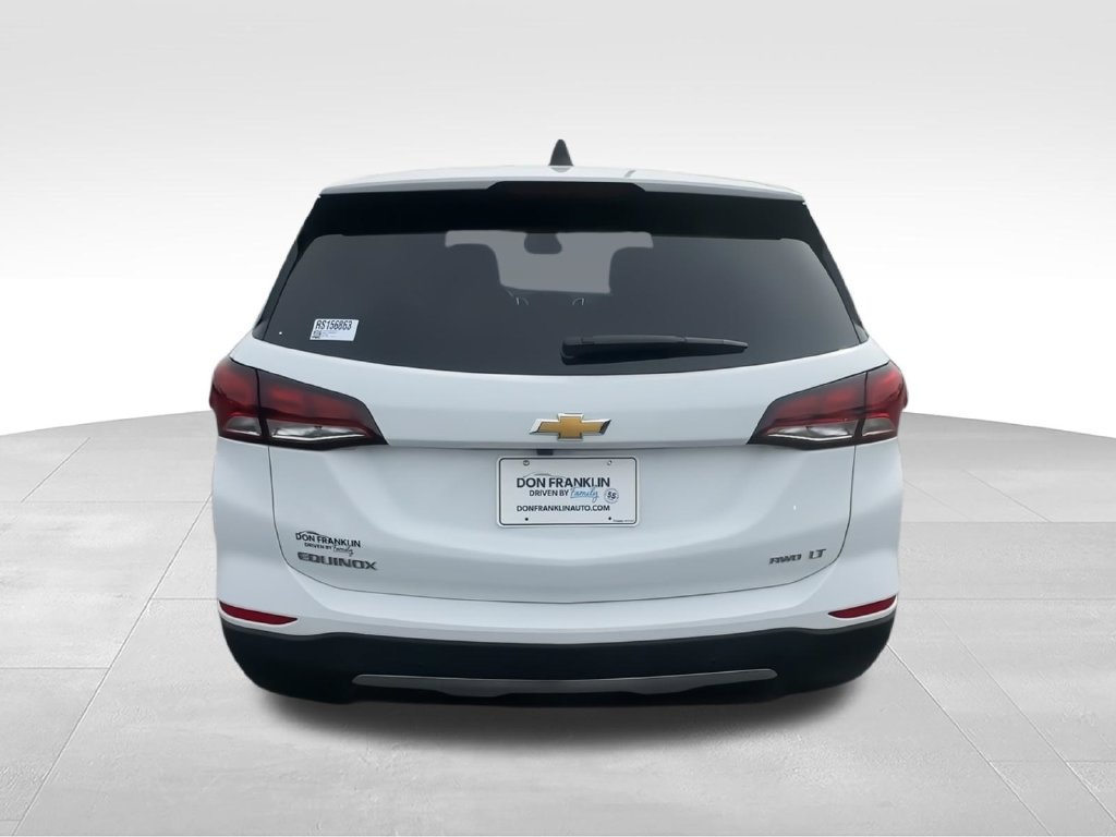 Used 2024 Chevrolet Equinox LT w/ LPO, Floor Liner Package AWD/4WD image 7
