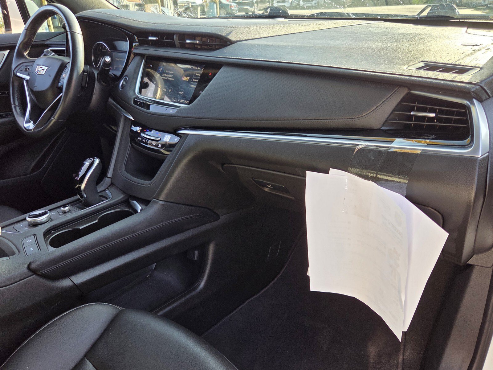 Used 2024 Cadillac XT6 Luxury AWD/4WD image 18