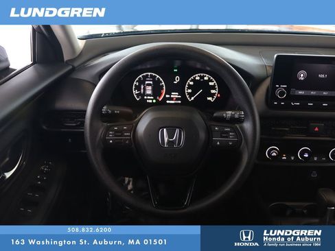 Used 2025 Honda HR-V LX image 18