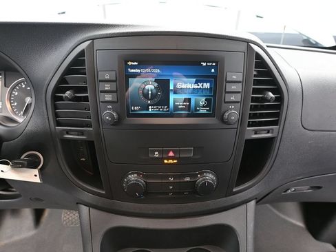 Used 2023 Mercedes-Benz Metris image 24