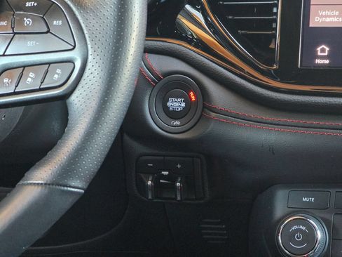 Used 2025 Dodge Durango R/T AWD/4WD image 17