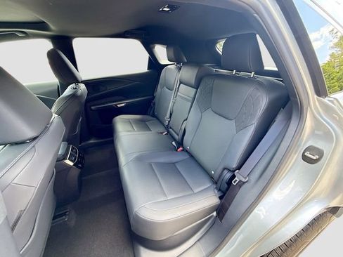 Certified 2025 Lexus RX 350 Premium w/ Accessory Package (Z1) FWD image 22