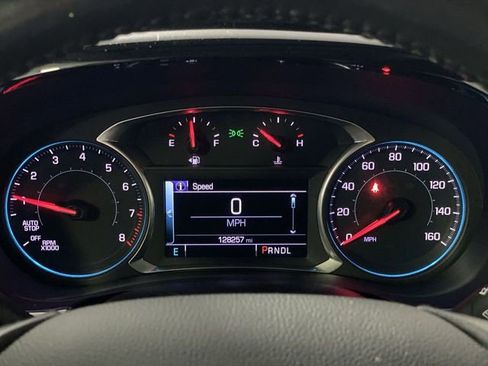 Used 2019 Chevrolet Traverse LT w/ LPO, Floor Liner Package image 11