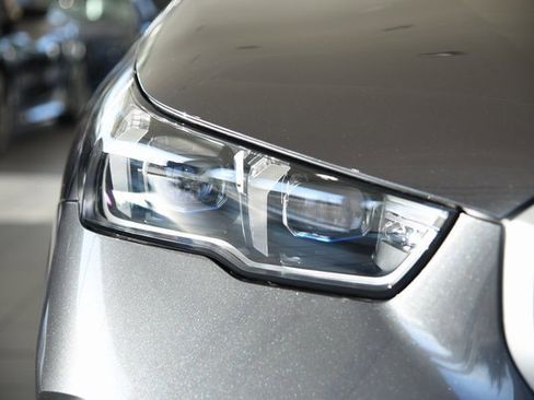 Certified 2024 BMW 530i xDrive w/ Premium Package image 6