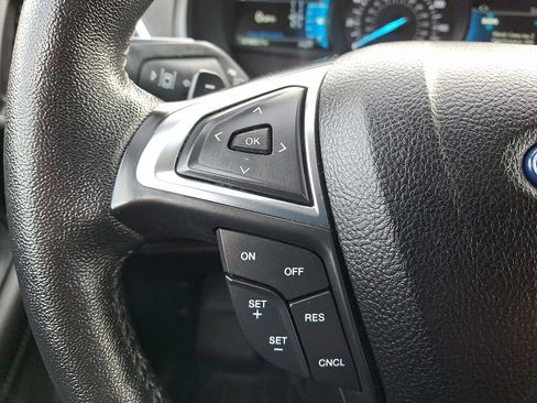 Certified 2022 Ford Edge SEL w/ Sport Appearance Package AWD/4WD image 20