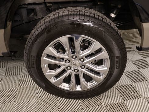 Used 2025 Ford F150 King Ranch w/ FX4 Off-Road Package image 21