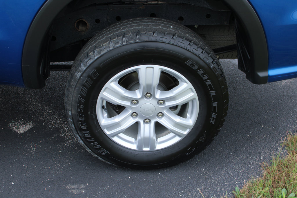 Used 2019 Ford Ranger XL w/ Equipment Group 101A Mid RWD image 9