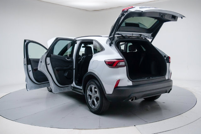 Used 2025 Ford Escape ST-Line Select AWD/4WD image 20
