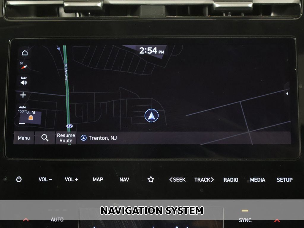 Certified 2024 Hyundai Tucson SEL w/ Convenience Package AWD/4WD image 3