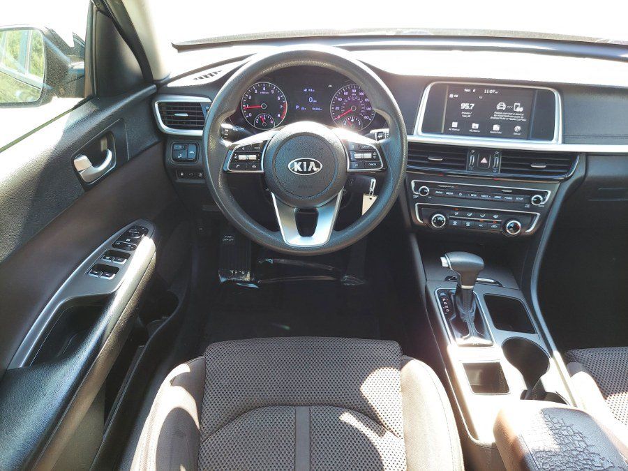 Used 2019 Kia Optima LX FWD image 10
