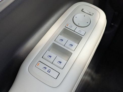 New 2026 Hyundai Santa Fe SE image 22