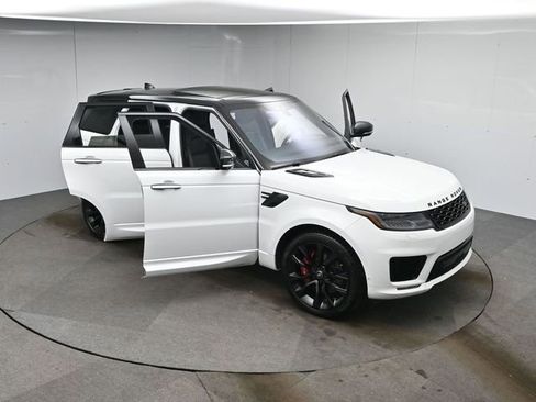 Used 2020 Land Rover Range Rover Sport HST image 63