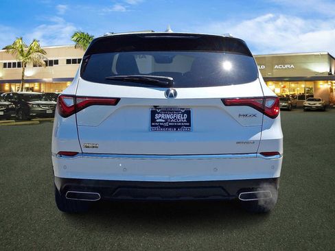 Used 2023 Acura MDX SH-AWD w/ Advance Package image 6