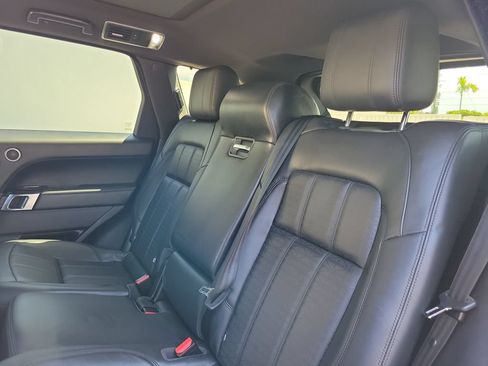 Used 2018 Land Rover Range Rover Sport HSE Dynamic AWD/4WD image 15
