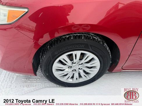 Used 2012 Toyota Camry LE image 8