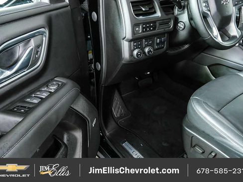 Certified 2023 Chevrolet Tahoe Z71 w/ Z71 Off-Road Package AWD/4WD image 8