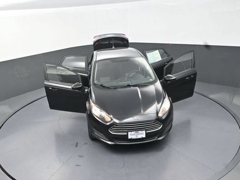 Used 2019 Ford Fiesta S FWD image 31