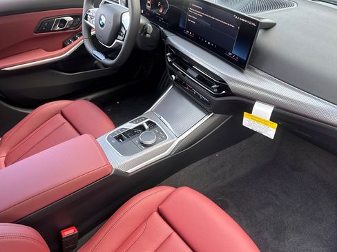 Used 2026 BMW 330i Sedan w/ Premium Package RWD image 28