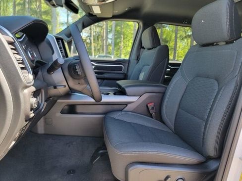 New 2026 RAM 1500 Big Horn w/ Night Edition AWD/4WD image 19