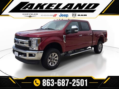 Used 2019 Ford F250 XLT w/ XLT Premium Package AWD/4WD image 3