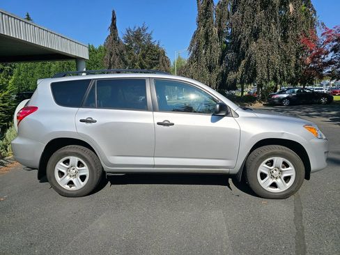 Used 2009 Toyota RAV4 4WD image 3