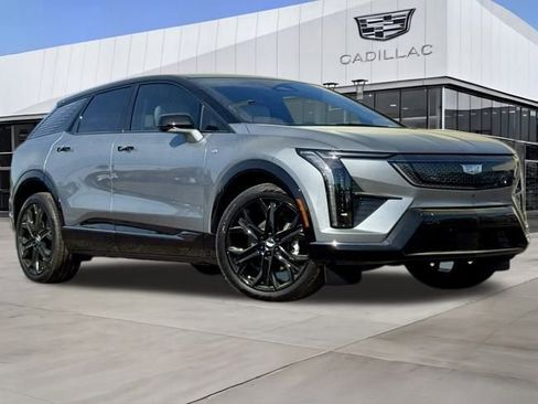 New 2025 Cadillac Optiq Sport 1 w/ LPO, ONYX Package image 2