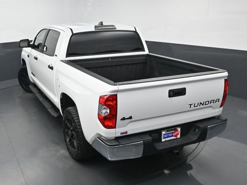 Used 2020 Toyota Tundra SR5 w/ SR5 Upgrade Package AWD/4WD image 31