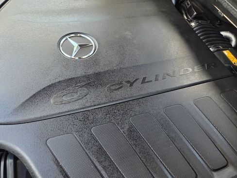 Used 2025 Mercedes-Benz GLS 450 4MATIC image 26