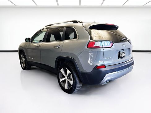Used 2022 Jeep Cherokee Limited image 6