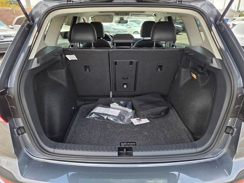 Certified 2023 Volkswagen Taos SE w/ Panoramic Sunroof Package FWD image 15