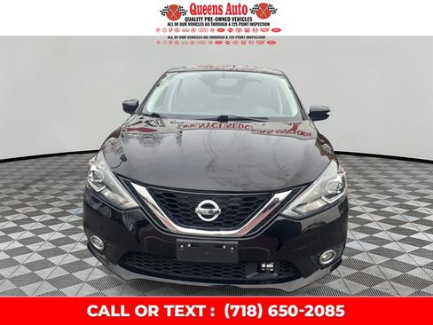 Used 2019 Nissan Sentra SR image 1