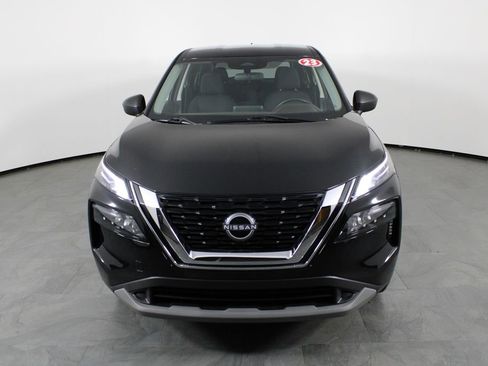 Used 2023 Nissan Rogue S image 14