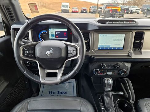 Used 2022 Ford Bronco Outer Banks w/ Sasquatch Package image 15