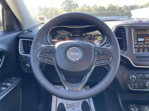 Used 2022 Jeep Cherokee Trailhawk w/ Sun, Sound & Nav Group AWD/4WD image 21
