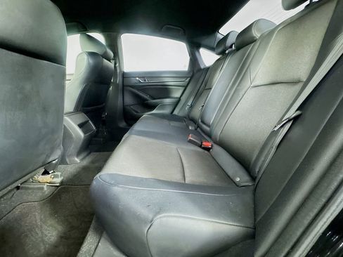Used 2018 Honda Accord Sport image 27