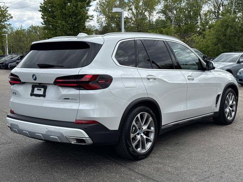 Certified 2025 BMW X5 xDrive50e w/ Climate Comfort Package AWD/4WD image 5