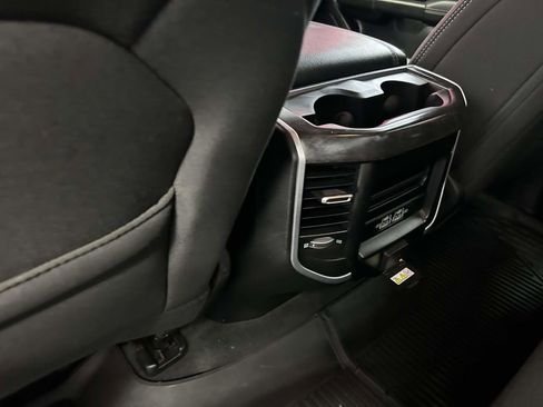 Used 2021 RAM 1500 Big Horn AWD/4WD image 17
