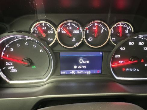 Certified 2022 Chevrolet Silverado 1500 LT AWD/4WD image 22
