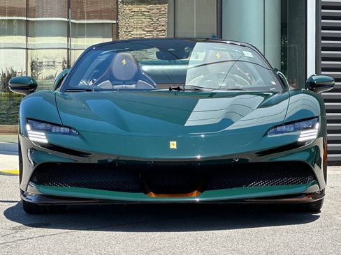 Used 2023 Ferrari SF90 Spider AWD/4WD image 11