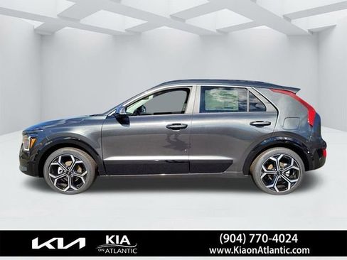 New 2025 Kia Niro EX Touring FWD image 4