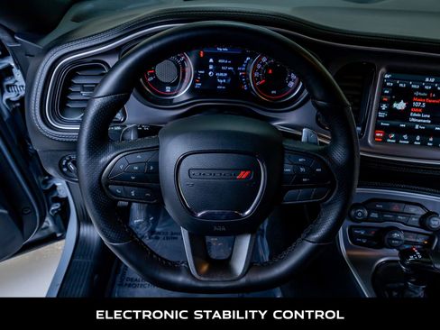 Used 2022 Dodge Challenger R/T Scat Pack RWD image 14