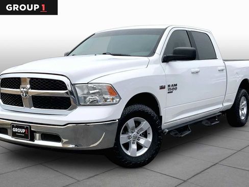 Used 2019 RAM 1500 Classic SLT AWD/4WD image 1