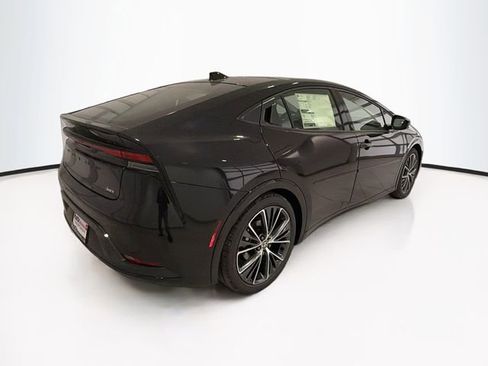 New 2026 Toyota Prius XLE image 6