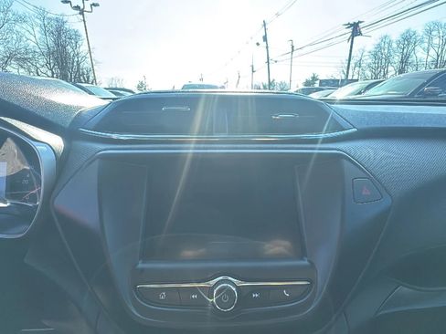 Used 2021 Chevrolet TrailBlazer LS image 16