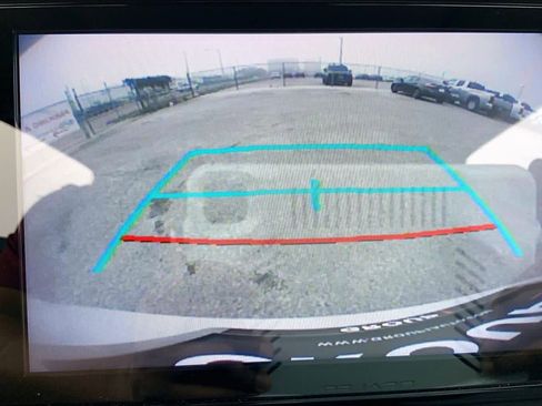 Used 2022 Toyota Sienna XLE image 26