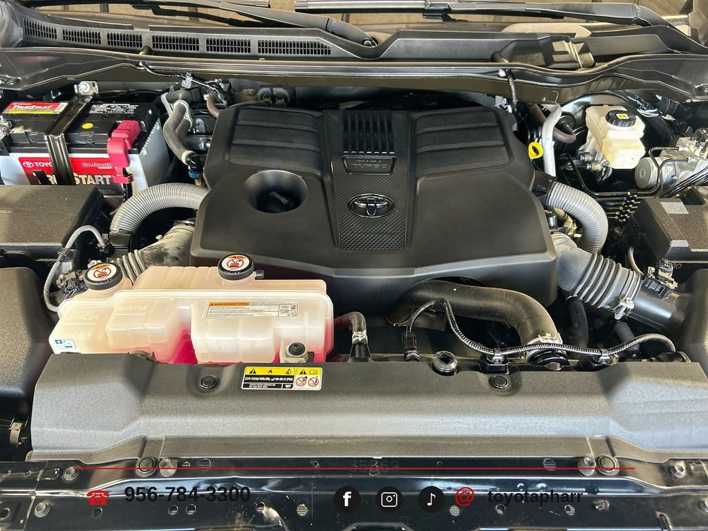Used 2024 Toyota Tundra Limited w/ Power Package RWD image 28