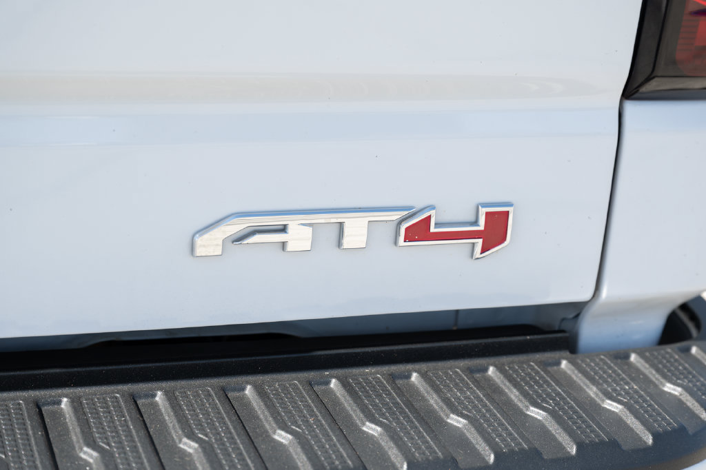 Used 2020 GMC Sierra 1500 AT4 w/ AT4 Premium Package AWD/4WD image 14