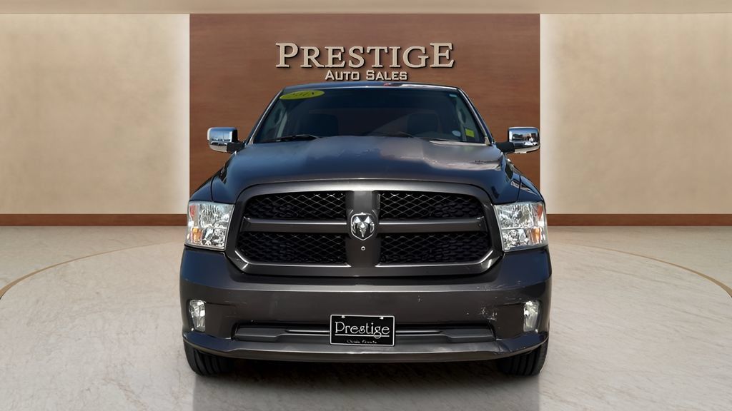 Used 2018 RAM 1500 Express RWD image 37