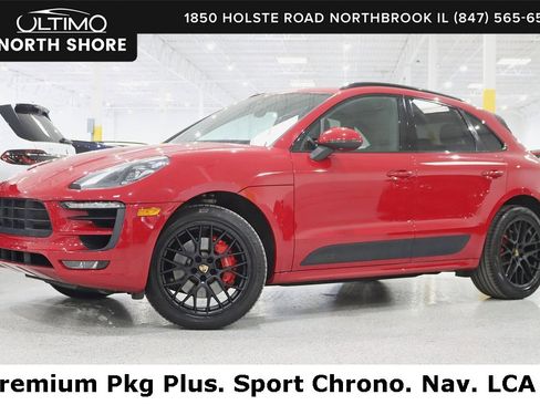 Used 2018 Porsche Macan GTS image 1